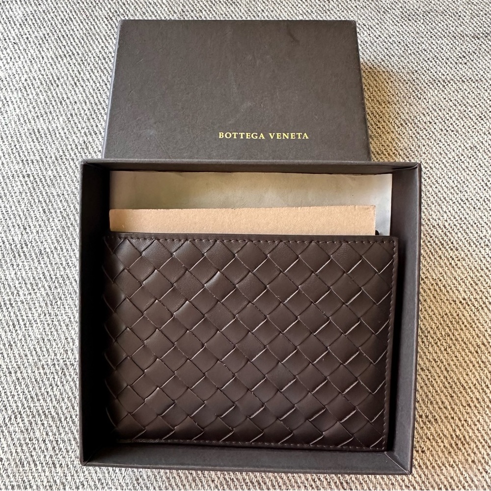 Brand New Bottega Veneta Intrecciato Mens Wallet